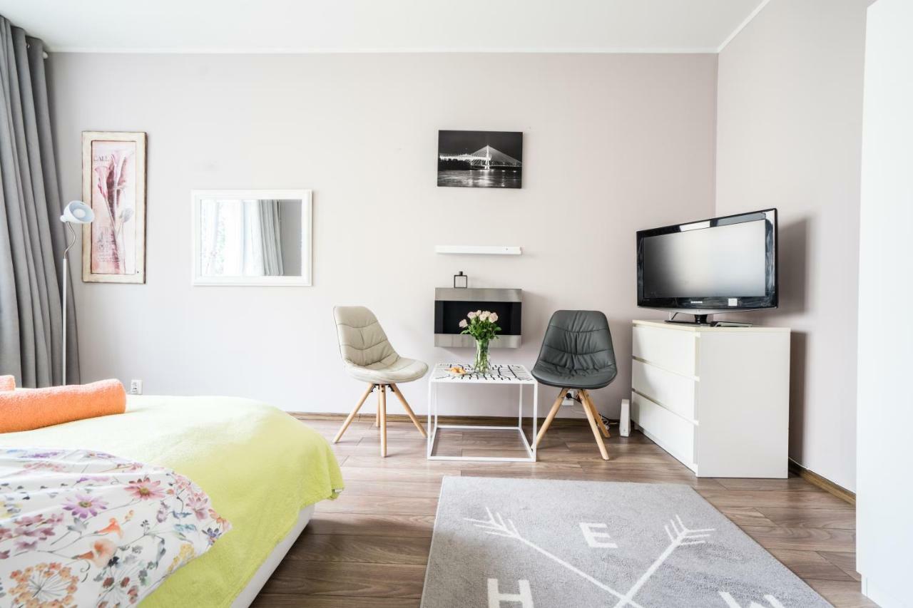 Sunny Wisla River Apartment Varsovia Exterior foto